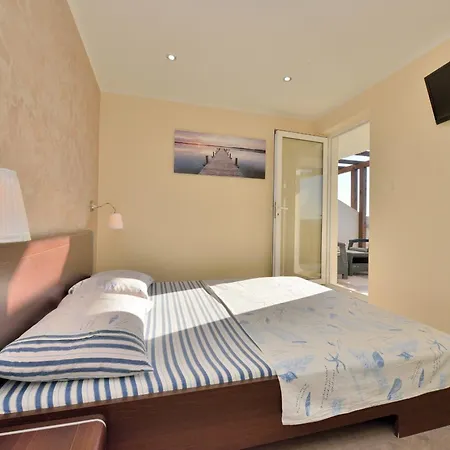 Appartamento Spa & Heated Pool 2 Sukošan